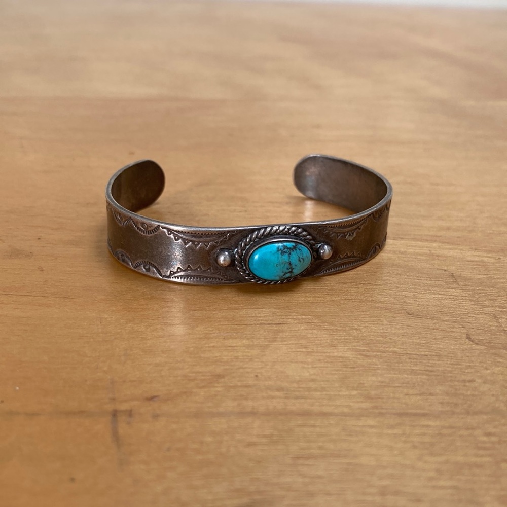 🌀Sterling & Turquoise Western Cuff Bracelet🌀